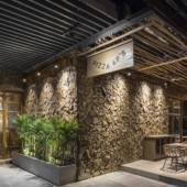 Pizza 4P’s Saigon Pearl: mang khô cằn vào không gian xanh